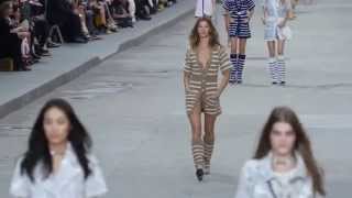 Gisele Bündchen  Chanel SS 2015  Runway [upl. by Leile754]